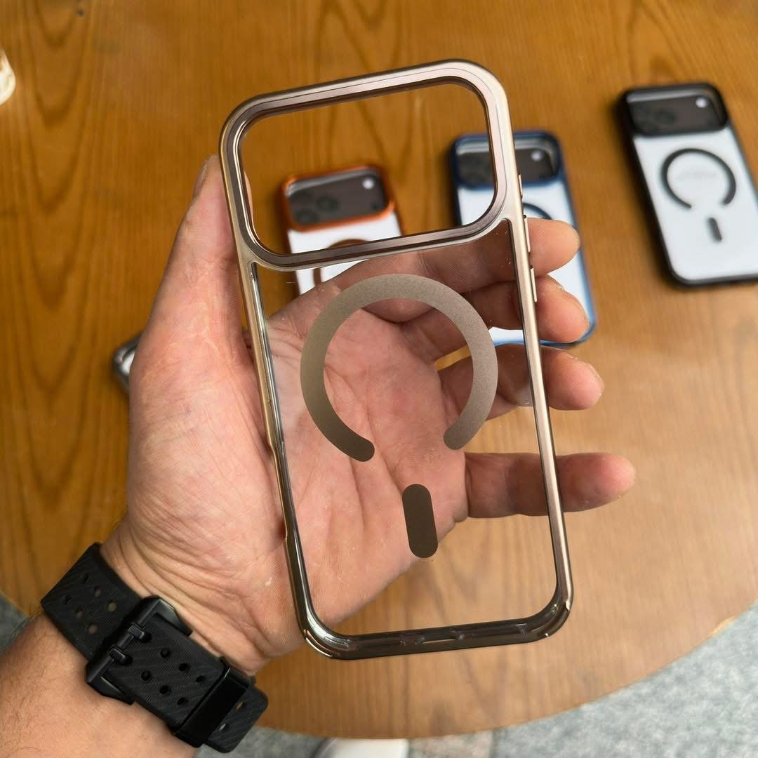 جراب ايفون شفاف MagSafe باطار معدني فاخر - Transparent iPhone MagSafe Case with Luxury Metal Frame - الصورة 5
