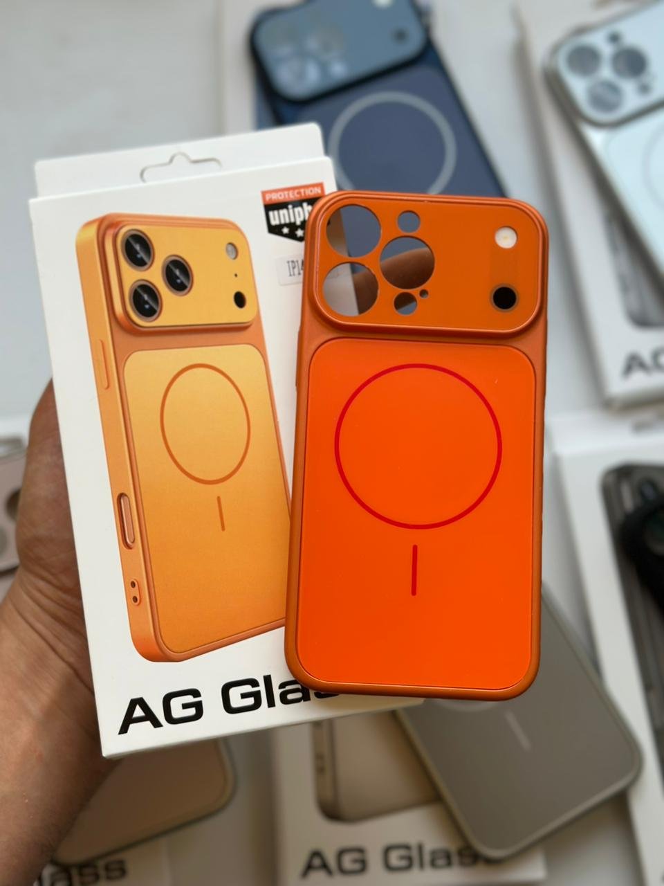 جراب AG Glass المغناطيسي الفاخر للايفون بحماية زجاجية للكاميرا - AG Glass Luxury Magnetic Case for iPhone with Glass Camera Protection - الصورة 3