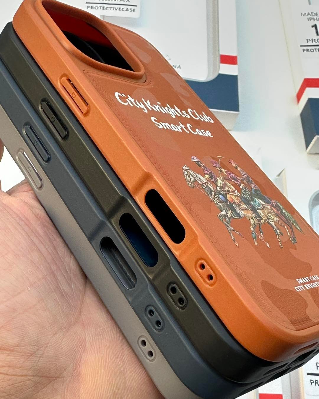 جراب City Knights Club للايفون فخامه وحمايه بتصميم بولو مميز - City Knights Club iPhone case luxury and protection with a polo design - الصورة 4