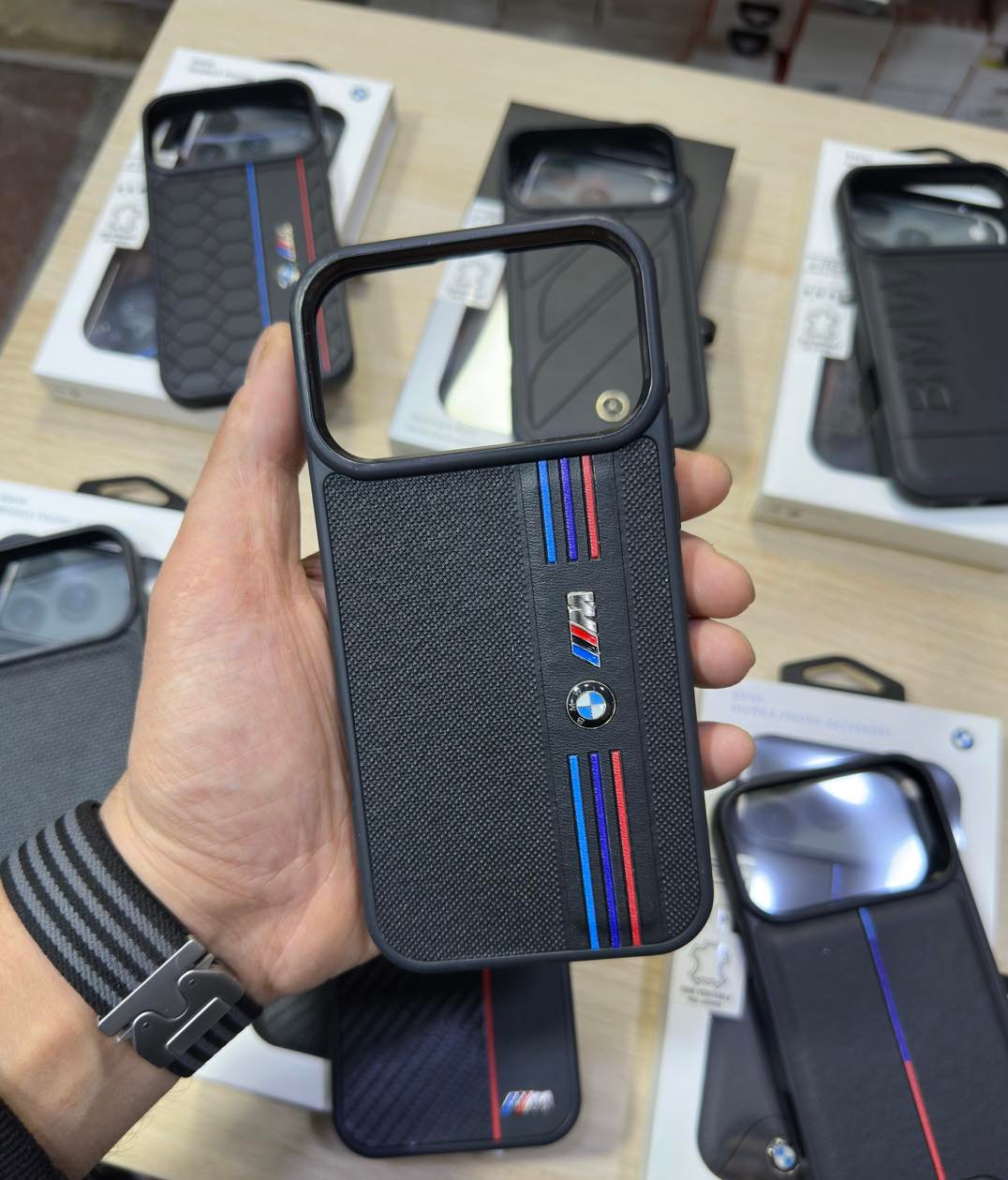جراب فاخر للايفون BMW و Mercedes ستايل رياضي - Luxury iPhone case BMW and Mercedes, sporty style - الصورة 10